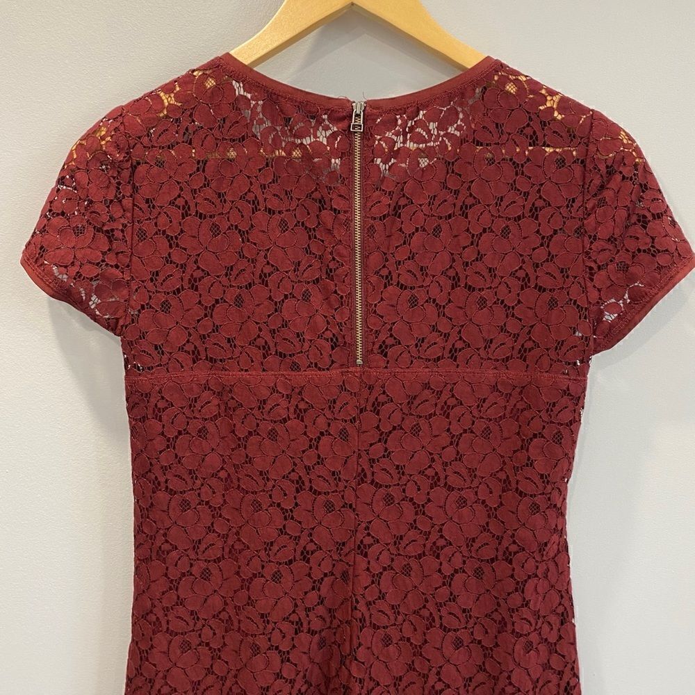 Aritzia Talula Oji Bugundy Lace Short Sleeve Mini Dress Small - Picture 9 of 9